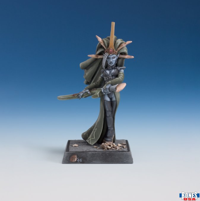 Reaper Miniatures: Dungeon Dwellers: Dark Elf Priestess