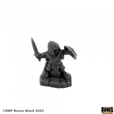 Reaper: Bones Black: Halfling Fighter
