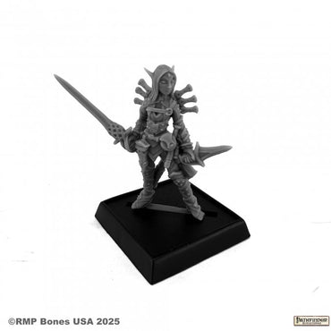 Reaper Miniatures: Pathfinder Bones USA: Merisiel Iconic Elf Rogue