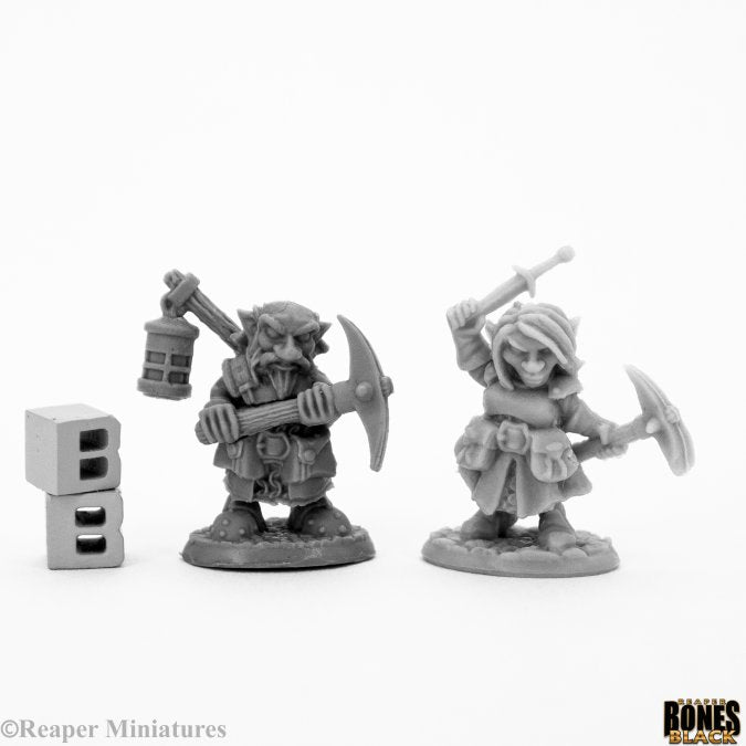 Reaper Bones Black: Deep Gnome Heroes (2)