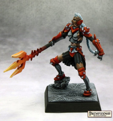 Highlady Athroxis
