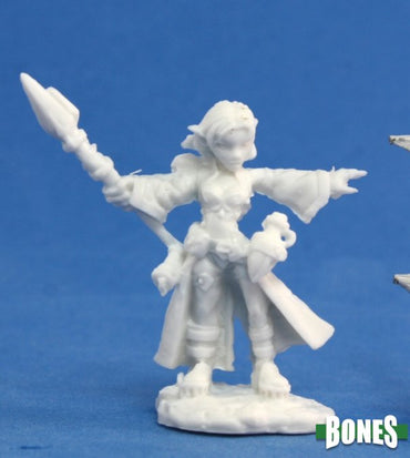 Reaper Bones: Cassie Gnome Wizard