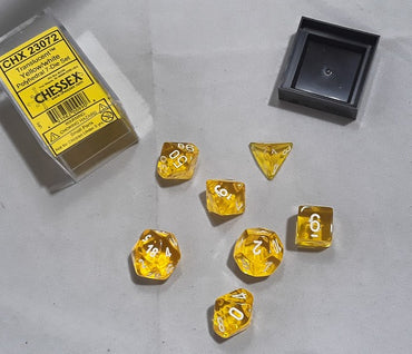 Chessex Dice Sets: Yellow/white Translucent Polyhedral 7-Die Set