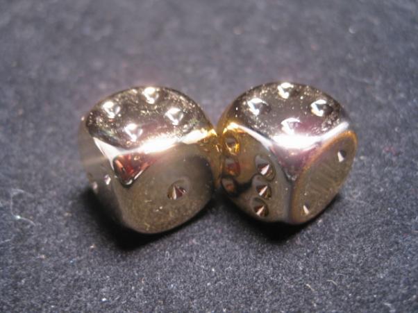 Chessex Metal Dice: Pair of Gold-Plated 16mm d6 (2)